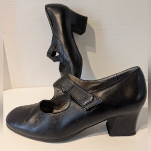 BEAUTIFEEL Black Pumps Comfort‎ Sz. 6.5 US / 37 EU.